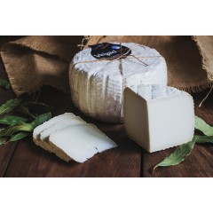 Queso semicurado de cabra Veigadarte 900 gr aprox-NO DISPONIBLE DE MOMENTO